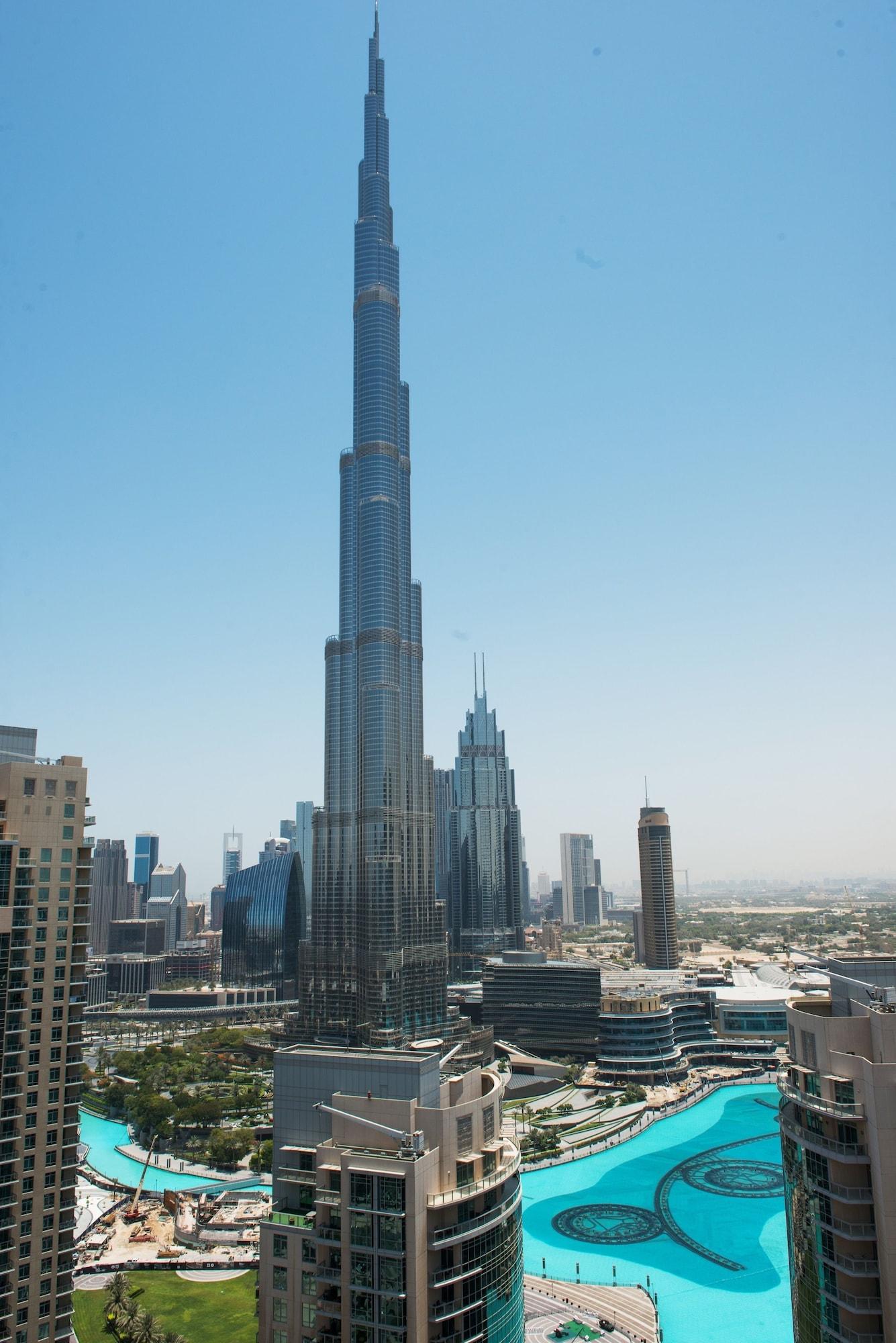 Dream Inn - Apartment With Private Terrace, 29 Boulevard Downtown دبي المظهر الخارجي الصورة