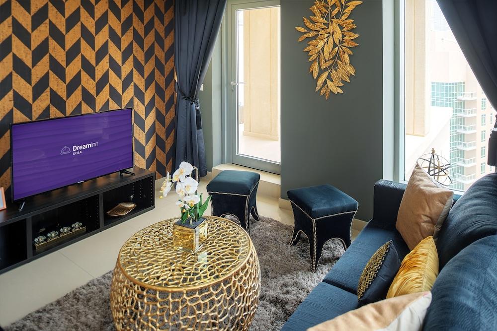 Dream Inn - Apartment With Private Terrace, 29 Boulevard Downtown دبي المظهر الخارجي الصورة
