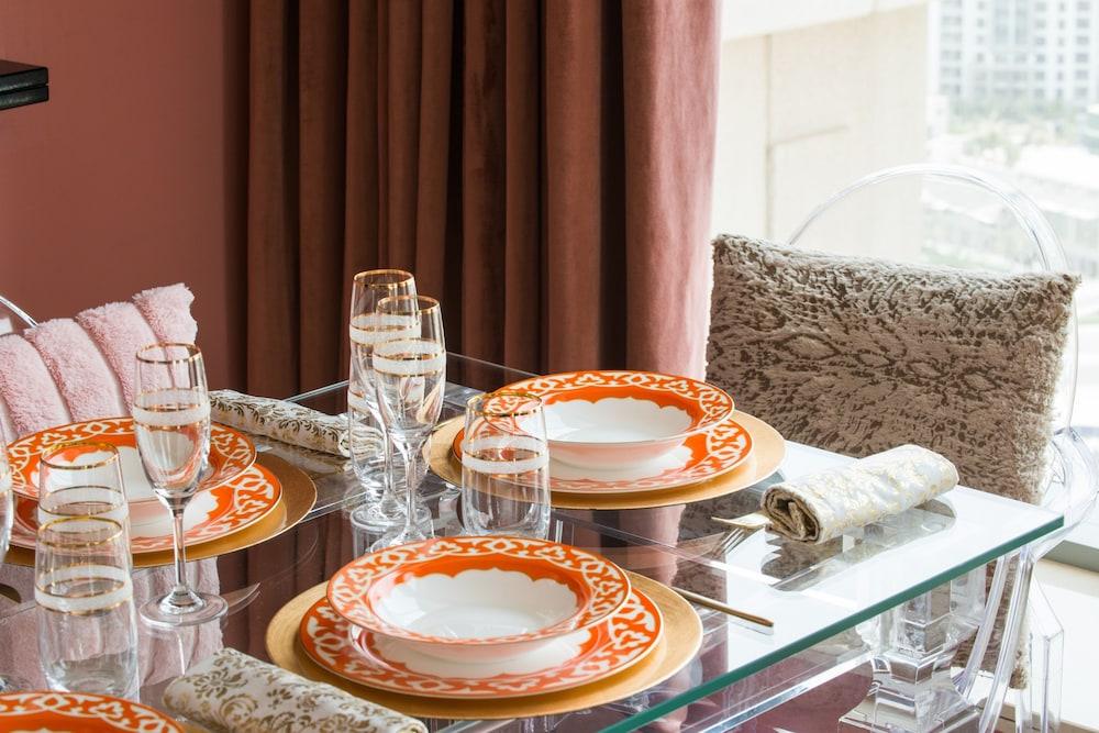 Dream Inn - Apartment With Private Terrace, 29 Boulevard Downtown دبي المظهر الخارجي الصورة