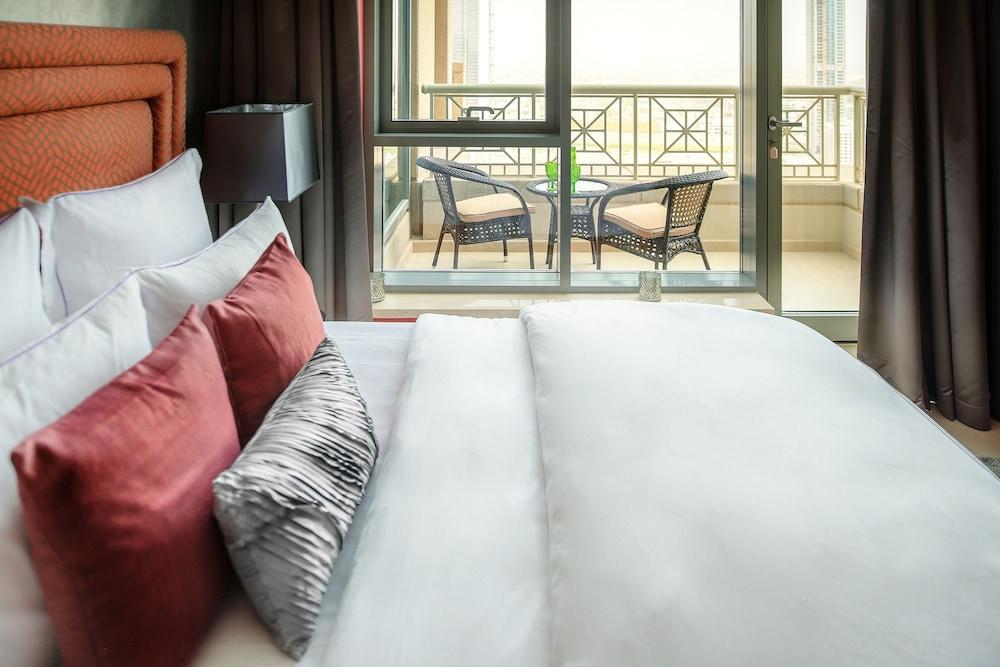 Dream Inn - Apartment With Private Terrace, 29 Boulevard Downtown دبي المظهر الخارجي الصورة