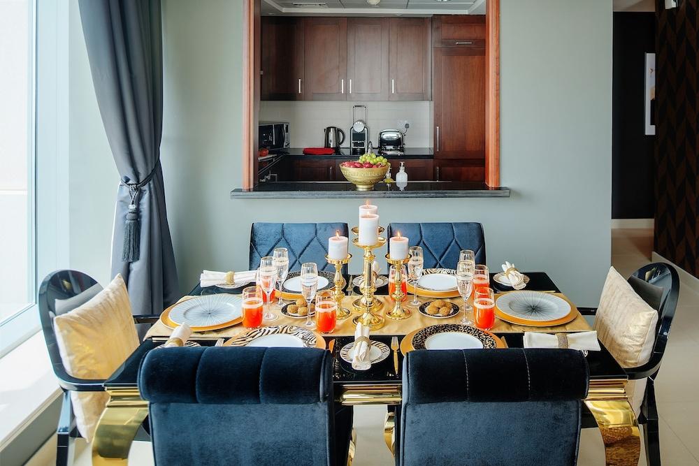 Dream Inn - Apartment With Private Terrace, 29 Boulevard Downtown دبي المظهر الخارجي الصورة