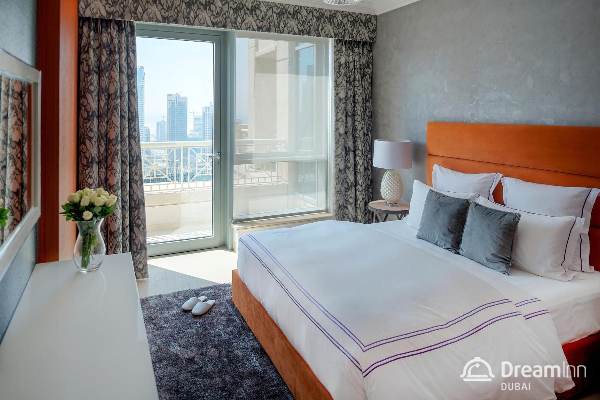 Dream Inn - Apartment With Private Terrace, 29 Boulevard Downtown دبي المظهر الخارجي الصورة